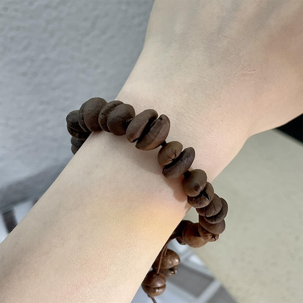 Coffee Bean Bracelet for Men Women Minimalist Handmade Stretch Beaded Bracelets Real Coffee Bean Charm Bracelets for Couples Jewelry Gift